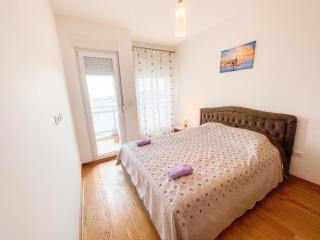 1-bedroom apartment in urban area - 4