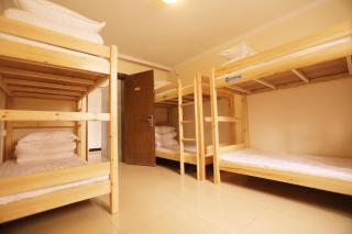 Beijing Liangcang Hotel Walk ToTian'anmen Square 10 Minutes,and Forbidden City, Five minutes walk to Subway,Tourism service - Pékin - 8