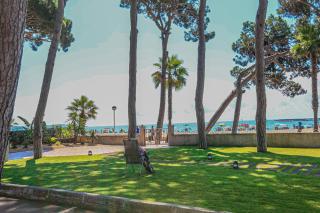 LITORAL COSTA DORADA - PINS I MAR Only families - 4