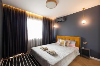 TOPAZ Beachfront Apartment - Varna - 7