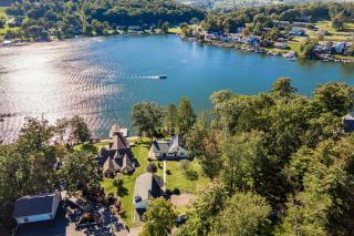 Lakefront Home at Lake Winola, PA - 3