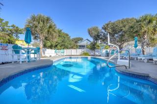 Porpoise Driven Life by Oak Island Accommodations - Oak Island - 4