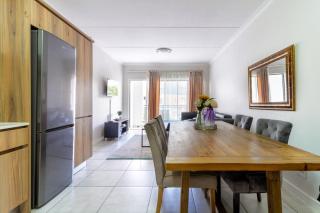 Lovely 2 bed @TheBlyde - Pretoria - 4