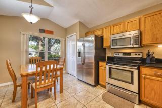 Private Pool Home at Lake Berkley Resort - Kissimmee - 8
