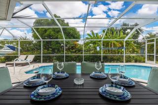Villa Serenity NOW is the picture-perfect PET FRIENDLY Villa for you and your loved ones! - Cape Coral - 9