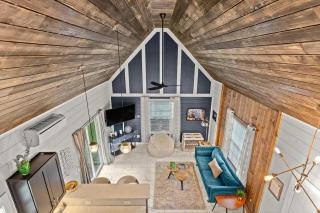 Tiny Victorian built on TV show 2br 1 ba - Gainesville - 1