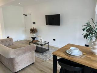Entire rental unit hosted by Lux Living - Oxford - 2