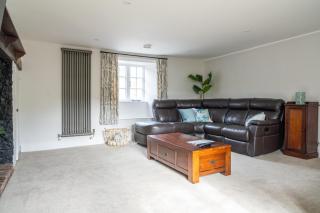 Charming Family Farmhouse near Lyme Regis - 6