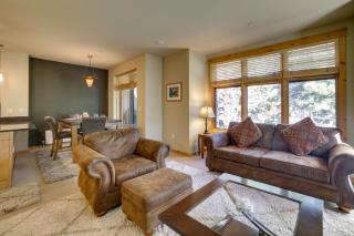 Mammoth Lakes Condo with Fireplace Near Skiing! - Mammoth Lakes - 5