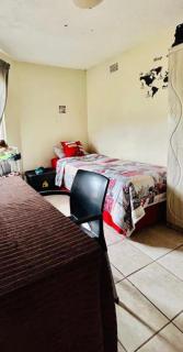Makwande Self-Catering Apartment - 5