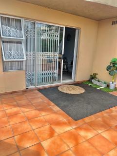 Makwande Self-Catering Apartment - 8
