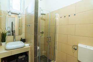 Cosy Corner - Entire Apartment near Oktogon - Budapest - 4