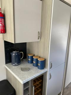 Golden Palm Resort - The Atlas Family - Coastal Caravan Breaks - Chapel St. Leonards - 3
