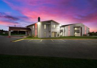 Red Roof Inn Madisonville - 2