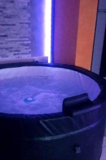 Love Paradise by Karen's Room Service - Forbach - 3