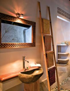 Cili Emas Oceanside Resort - 1