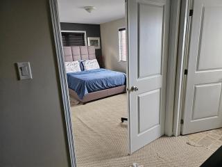 Mannys place - Nepean - 8