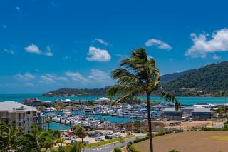 Spa Haven 17B Ocean View - Airlie Beach - 9