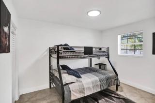 Cozy Fun House 4 2 Aventura Stadium Beach - North Miami Beach - 5