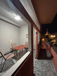Plaza Fundadores, iglesia de La Santa Cruz, casa completa - Querétaro - 6