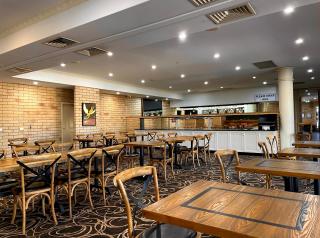 Western Heritage Motor Inn - Moranbah - 1