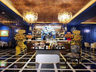 La Fleur Premium Central Apartment Hotel - 6