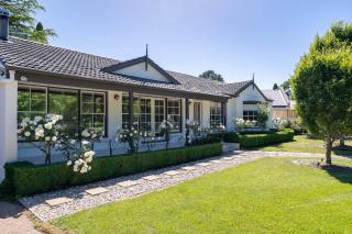 Lauretana House & Cottage - Homestead In Bowral! - Burradoo - 7
