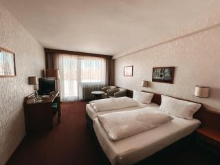 Hotel Bayerischer Hof - Bad Kissingen - 5