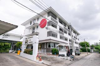 Ruan Plaisoi Apartment - Banguecoque - 9