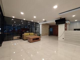 Hotel Syariah Selamat Sukabumi - Sukabumi - 8
