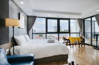 Westlake Emerald Suites - 1