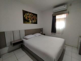 Hotel Syariah Selamat Sukabumi - Sukabumi - 1