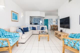 Santorini Perissa 66 - Ballito - 8