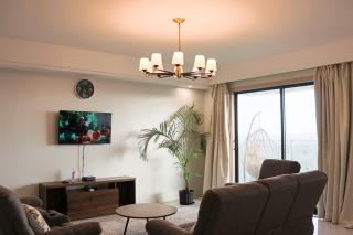 Lovely 3 bedroom with a view of the park - 4