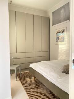 Luxury City Seafront Apartment with Balcony - Helsinki - 3