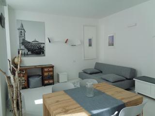 Historic center Lake Como Bellano Modern studio - Bellano - 8