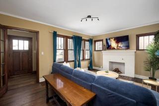10 Mins To The Big House and Sleeps Up To 10 Guests - Ann Arbor - 9