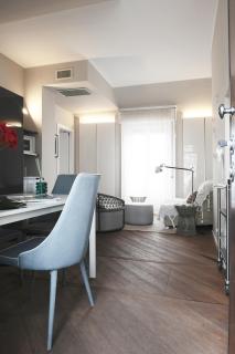 ComeCasa Attic 3 min walk from Duomo - 9