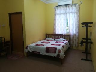 ILHAMVILLA GUEST HOUSE Binjai Kubang Kerian - 5