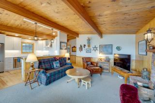 Serene Island Retreat with Beach Access and Mtn Views! - Freeland - 7