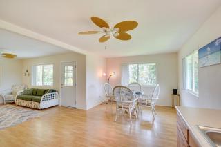 Captain Cook Home on Quiet 3 Acres with Fruit Trees - 4