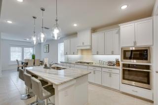 Pet-Friendly Fate Home with Yard and Fireplace! - - 3