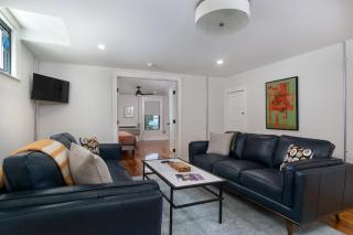 Cherry Street Loft (B) Pet-Friendly & In the Heart of Downtown Black Mtn! - Black Mountain - 4