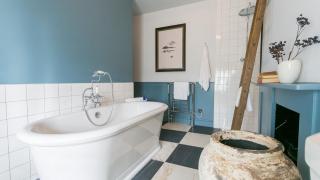 The Papered House - 1