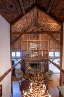 Mad House Rentals home - Warren - 3