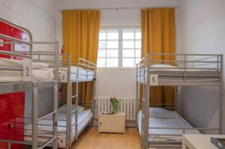 New World St Hostel and Private Room - 9