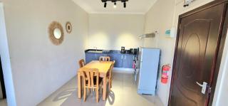 Number 7, 2nd floor, Pebble Bay Apartments with Garden View - Grand-Baie - 7