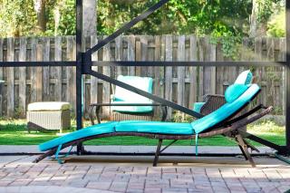 Poolside Cocoa Oasis w/ Tiki Bar! - Frontenac - 4
