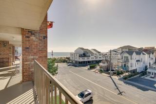 Ocean City Condo - Steps to Beach! - 8