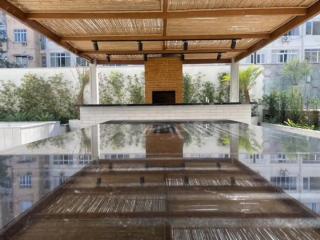 30 secs to the beach, 3 balconies, 2 bdrms ensuite - 4